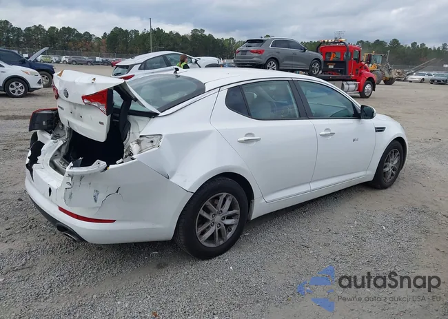 KNAGM4A78D5345143: 43802048