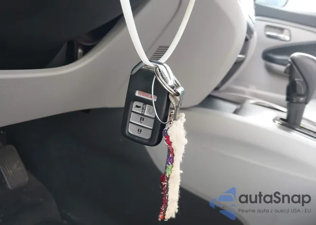 5FNYF6H58KB092631: 43802060