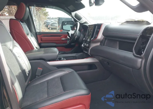 1C6SRFETXKN671421: 43802073