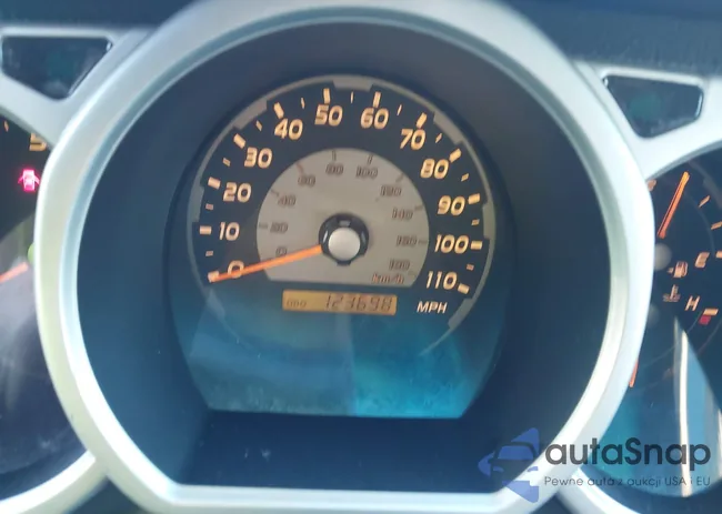 JTEBU14R158043777: 43802184