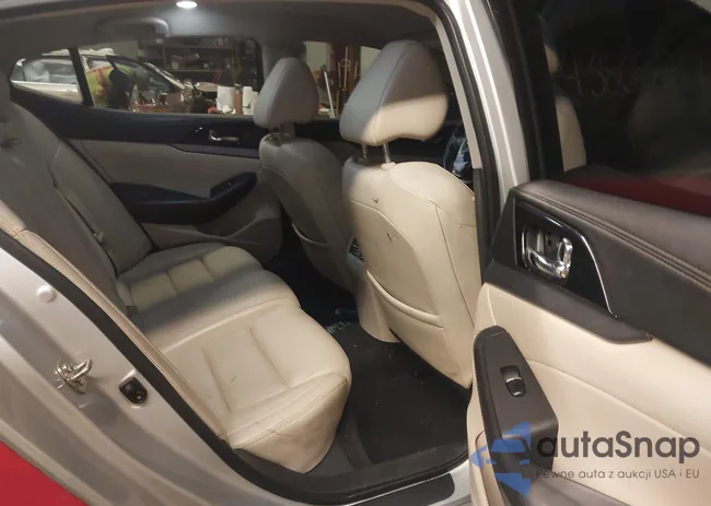 1N4AA6AP1HC393555: 43802219