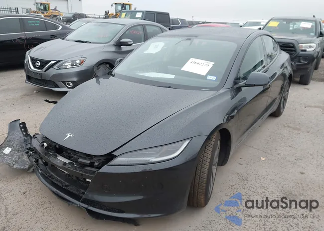 5YJ3E1EB1RF718248: 43802279