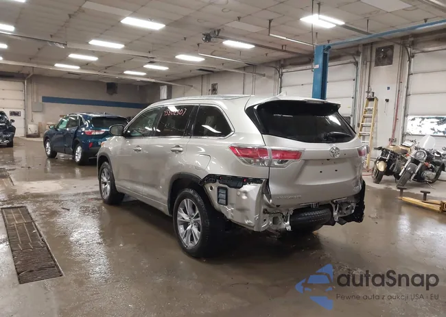 5TDJKRFHXES041661: 43802307