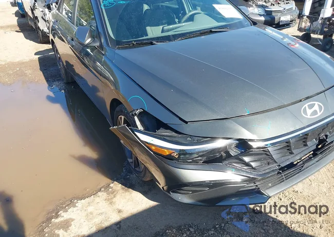 KMHLS4DG2SU019985: 43802357