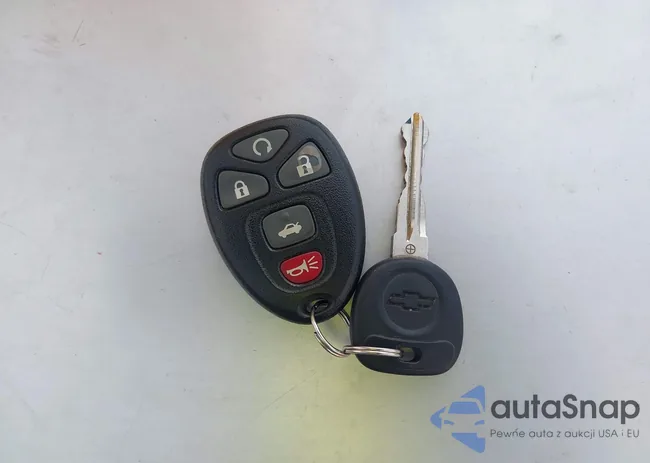 2G1WT57KX91252953: 43802377