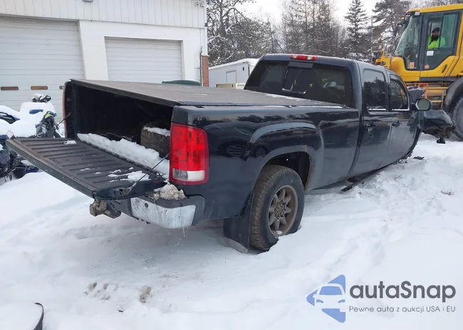 1GT121C89BF157998: 43802418