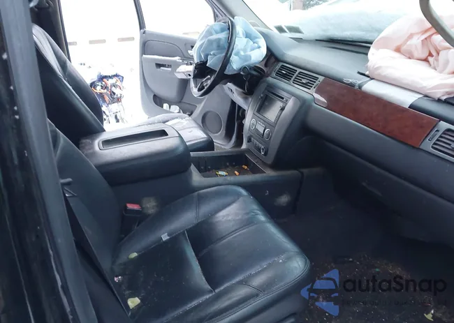 1GT121C89BF157998: 43802418