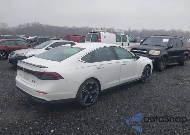 1HGCY2F5XPA042847: 43802457