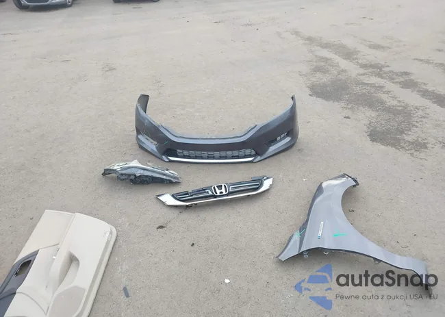 1HGCR6F55EA000314: 43802529