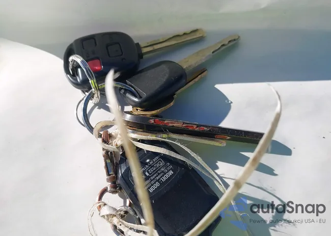 JT6HT00W4X0049394: 43801724