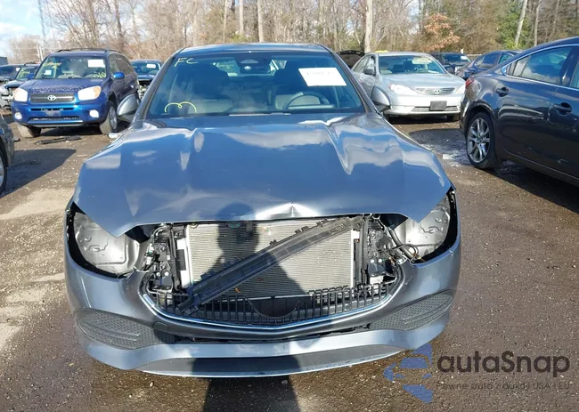 W1KAF4HBXNR039865: 43801762