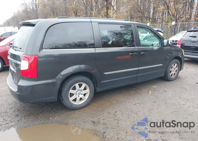 2C4RC1BG0CR389926: 43801796