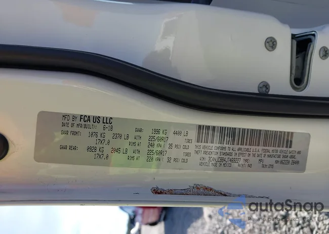 3C4NJCBB4JT469227: 43801869