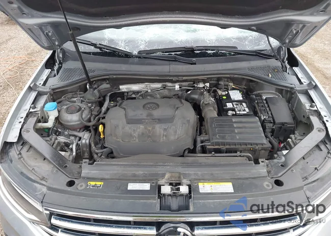 3VV3B7AX3PM064022: 43801893