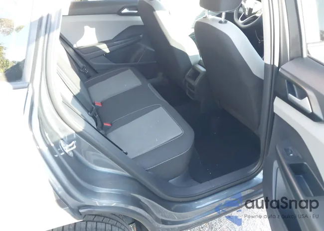 3VVCX7B27NM007520: 43801933