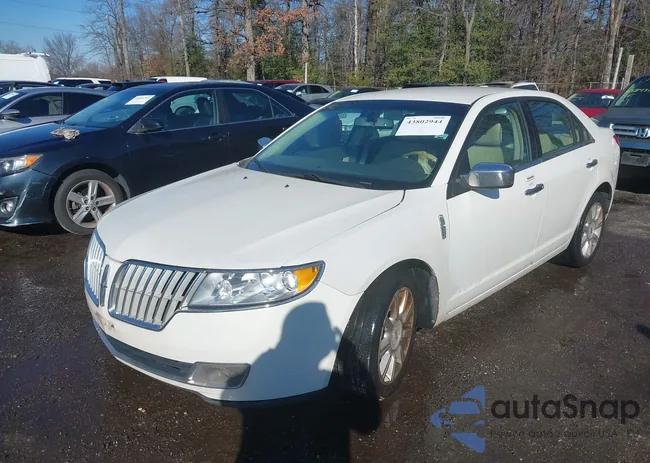 3LNHL2GC2CR802992: 43802944