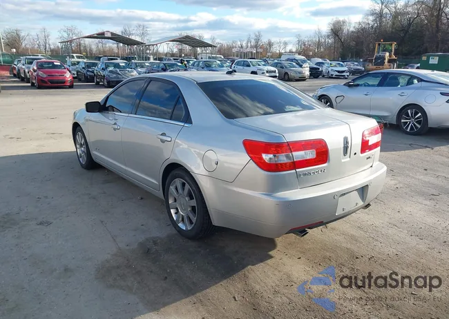 3LNHM26T89R626540: 43802974