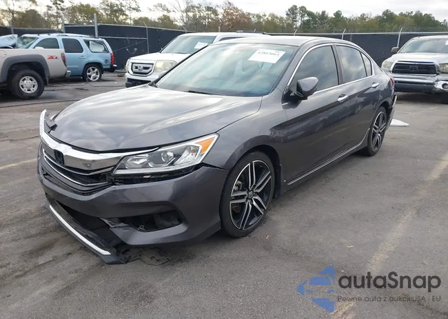 1HGCR2F58HA142542: 43803063