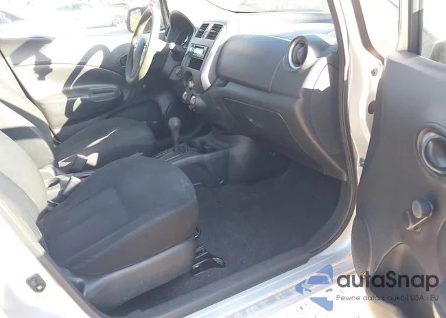 3N1CE2CP5EL399424: 43803134