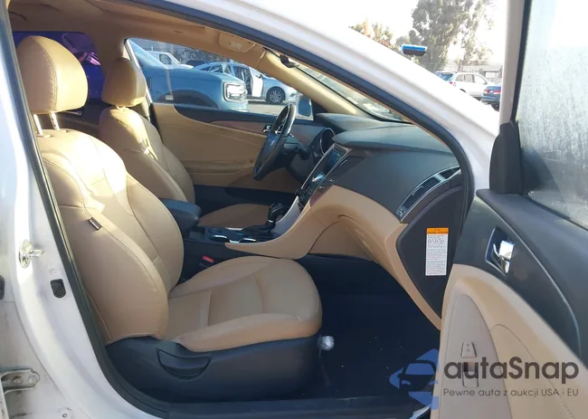 KMHEC4A42CA059776: 43803383