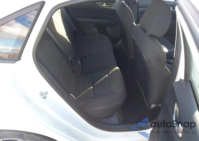 3KPF24AD1LE245253: 43803456