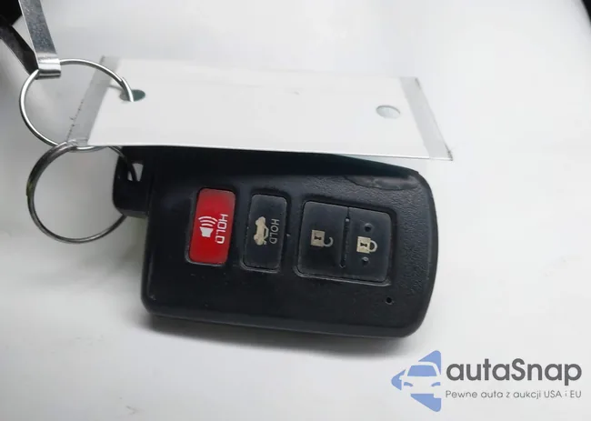 2T1BURHE5GC674064: 43802602