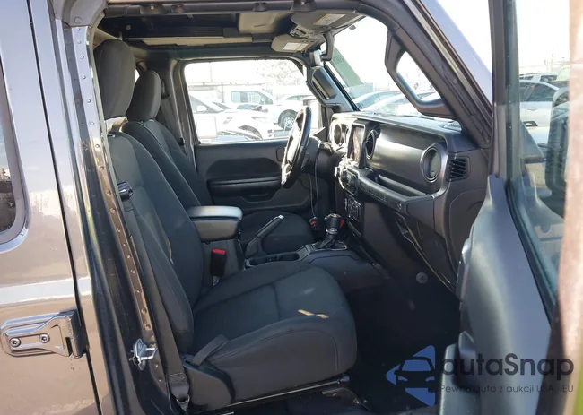 1C4HJXDN4MW683466: 43802868