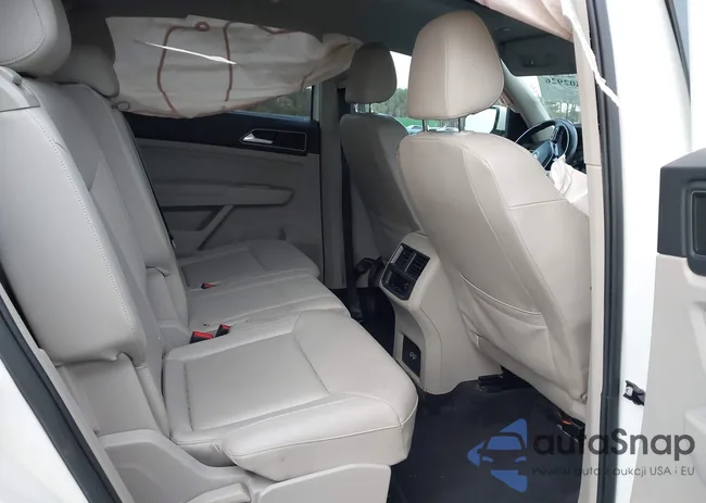 1V2MR2CA2JC502305: 43802926