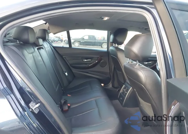 WBA8A9C59GK619011: 43804204