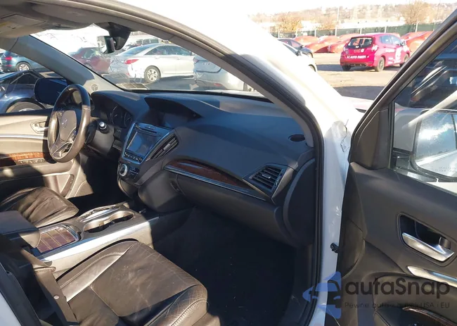 5J8YD4H31LL031386: 43804209