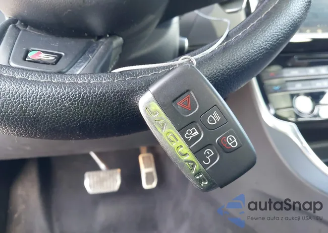 SAJAM4FV6JCP18205: 43804298