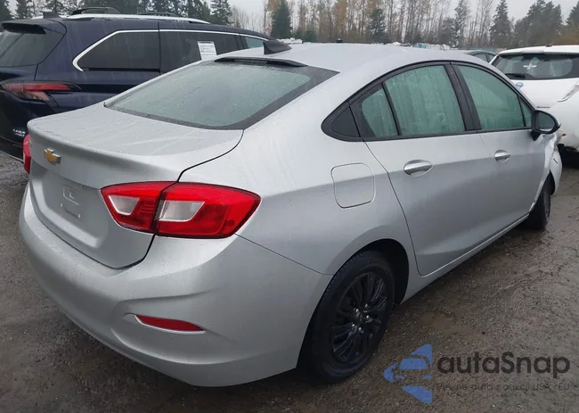 1G1BC5SM4J7231983: 43804367