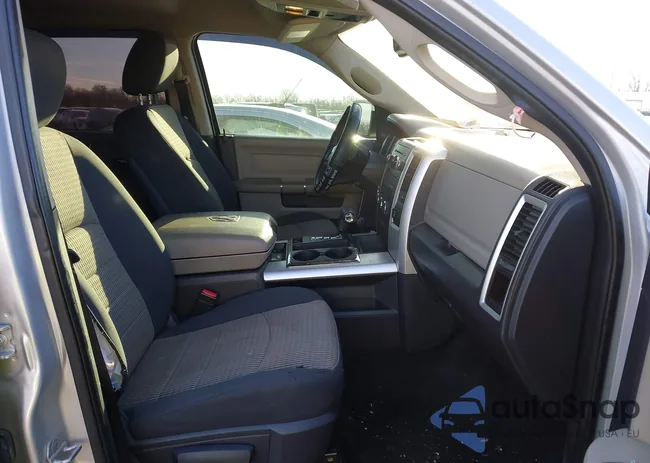 1C6RD7LT7CS190535: 43804493