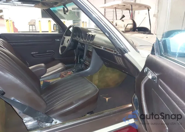 WDBBA45A1DB021379: 43803557