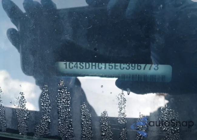 1C4SDHCT5EC396773: 43803566