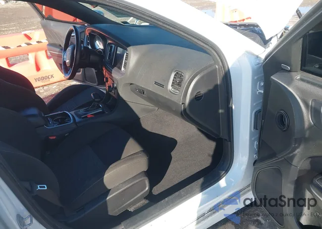 2C3CDXCT3PH544728: 43803579