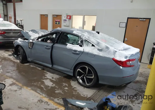 1HGCV1F31MA102205: 43803590