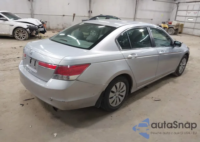 1HGCP2F36CA055638: 43803627