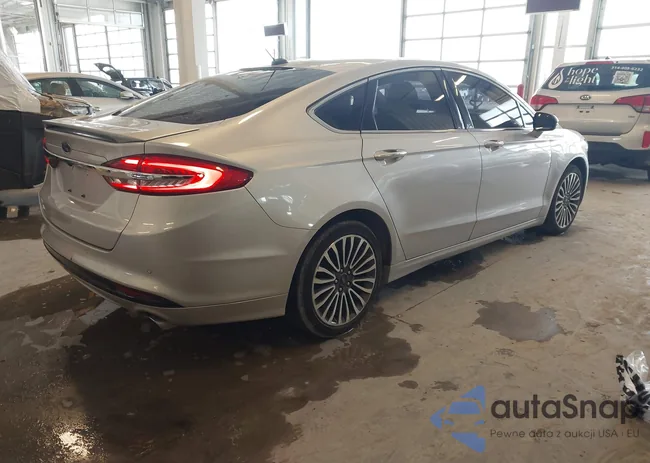 3FA6P0RU0JR150919: 43803653