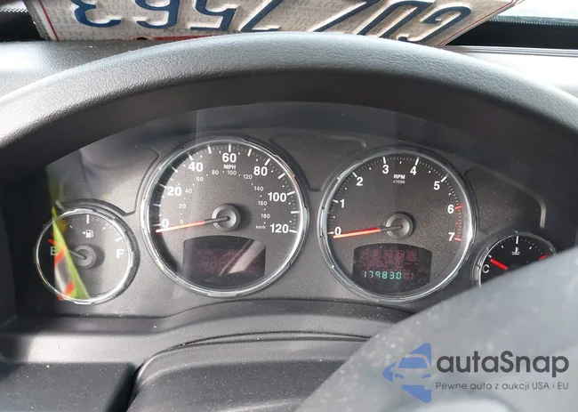 1J4PN2GK3AW154570: 43803676