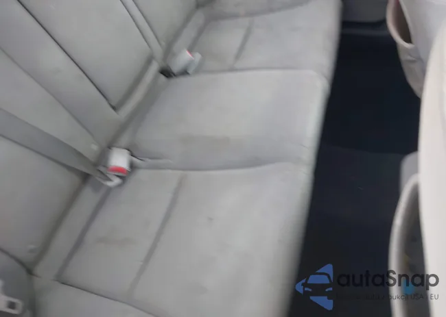 1HGCR2F38EA081381: 43803711