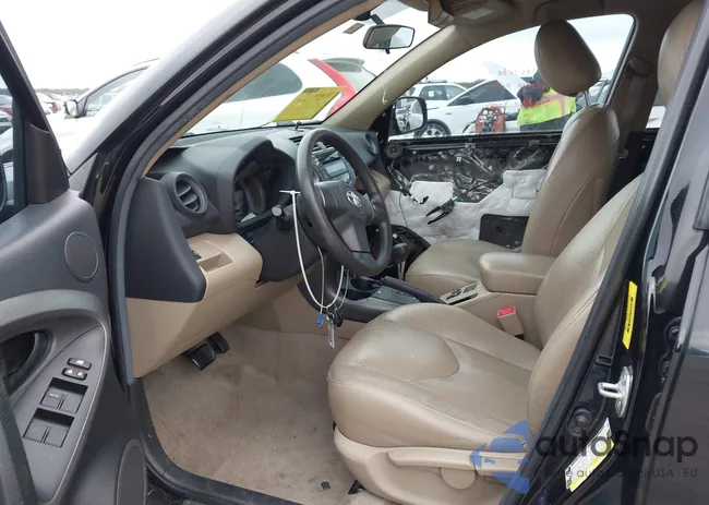 2T3ZF4DV6BW086707: 43803865