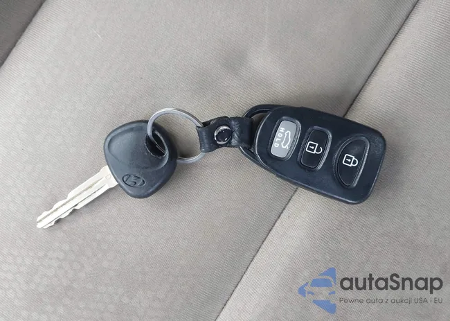 KMHDU4AD3AU833294: 43803866