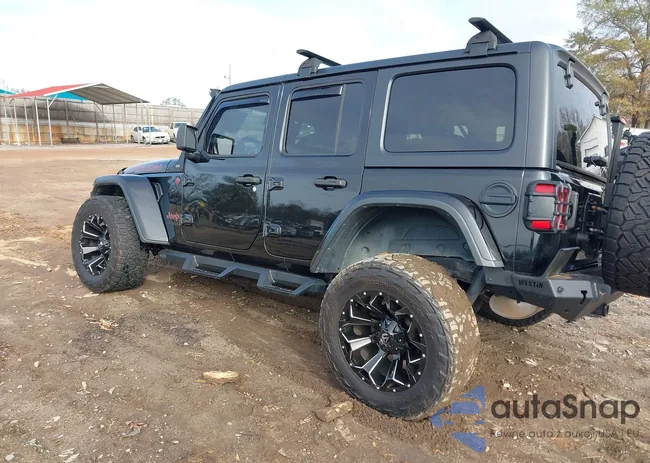 1C4HJXFN4MW667944: 43804979