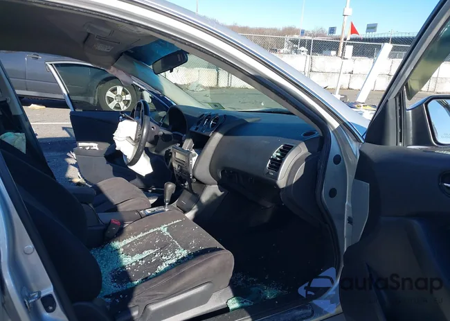 1N4AL2AP9CN572491: 43805043