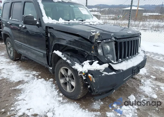 1J8GN28K08W270526: 43805117