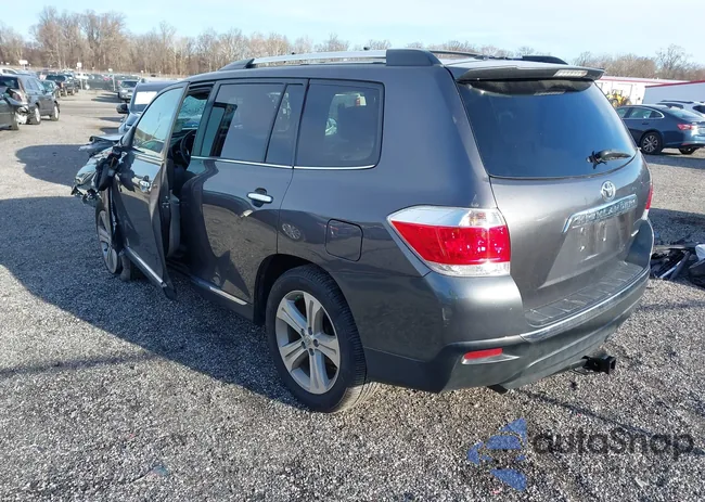 5TDDK3EH0DS226828: 43805151