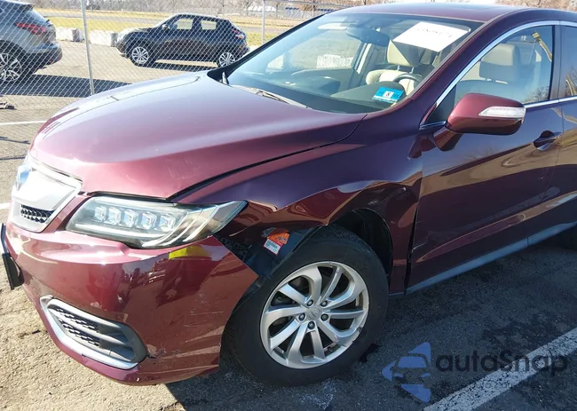 5J8TB4H33HL011017: 43805174