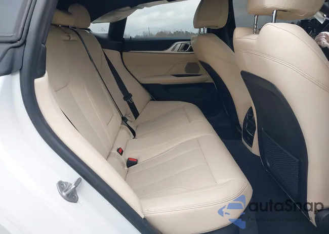 WBY43AW01RFS99996: 43805183