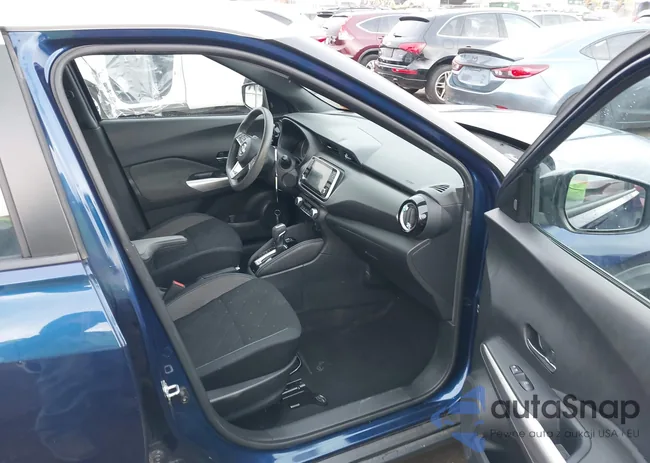 3N1CP5CU0KL565135: 43805215